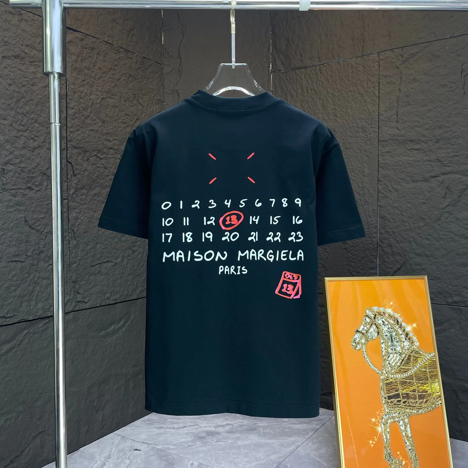 MM 6* * 2025 New Arrival T ：Black White Sizes：S M L XL XXL